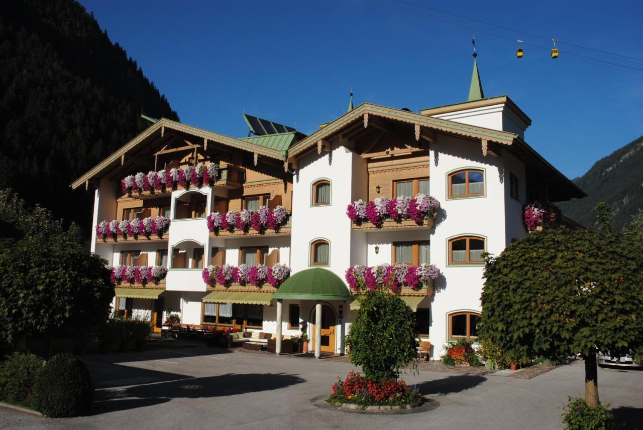 Hotel Garni Ferienhof Mayrhofen Exterior foto